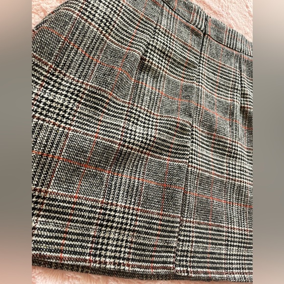 Vintage Plaid Skirt - Picture 5 of 7